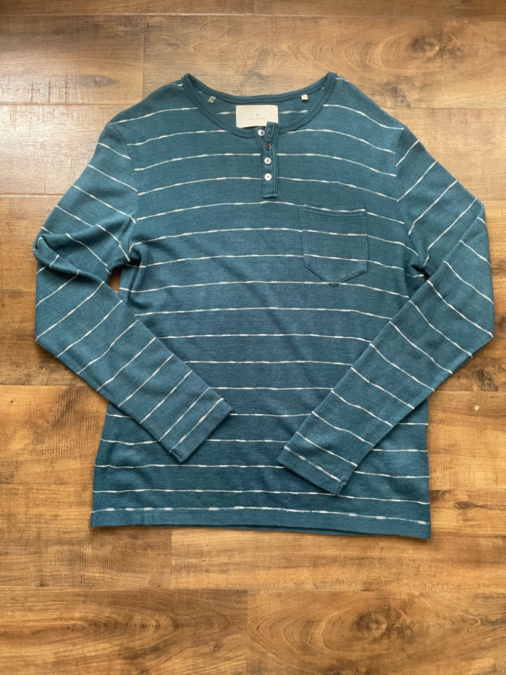 7 Diamonds Mens XL Henley Knit Shirt Teal Striped Long Sleeve